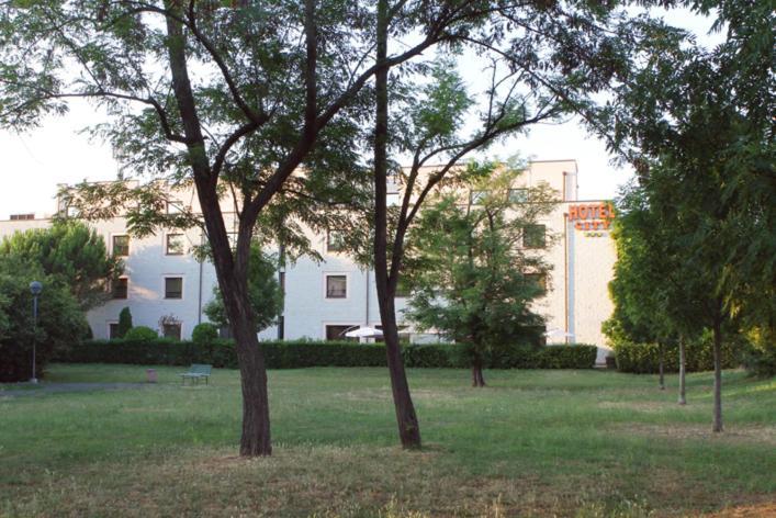 Hotel City Piacenza Exterior foto
